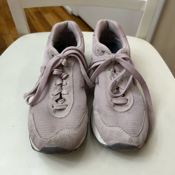 New Balance 515 Blush Pink Sneakers - Picture 5 of 7